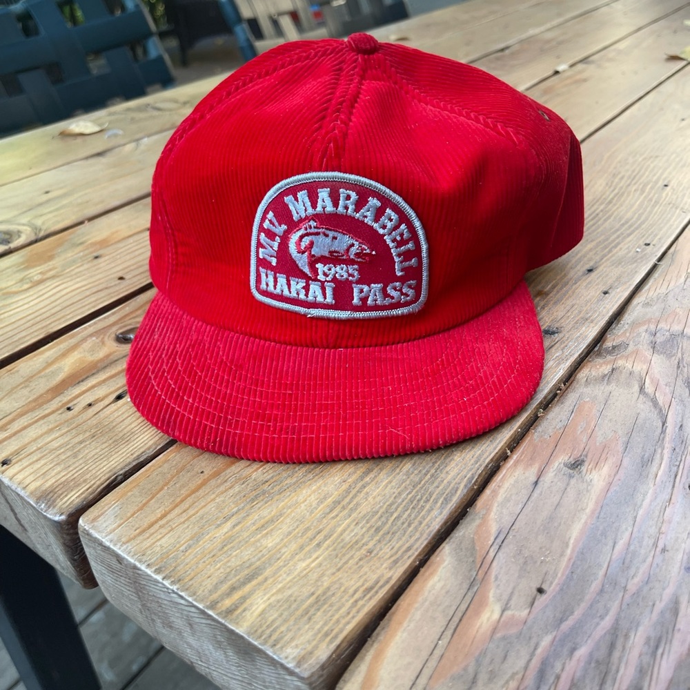 Vintage 80s trucker hat